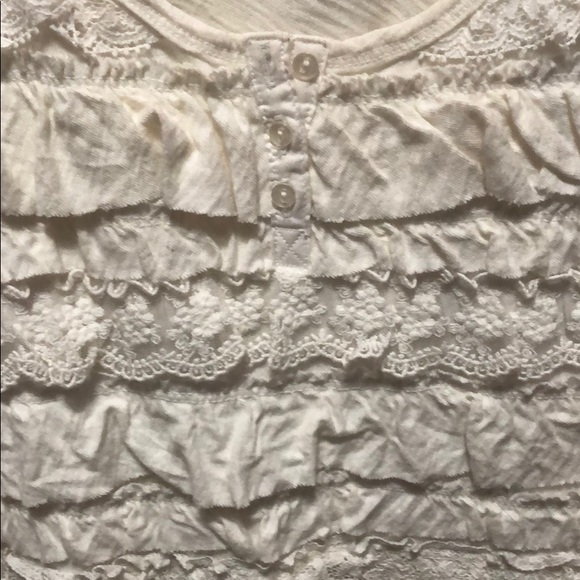 Abercrombie lace top - Picture 2 of 3